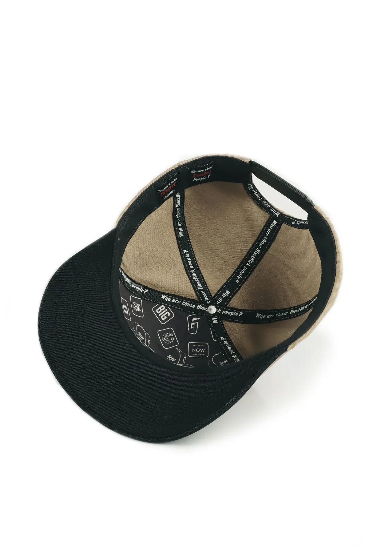 Mink-Black Peaked Cap