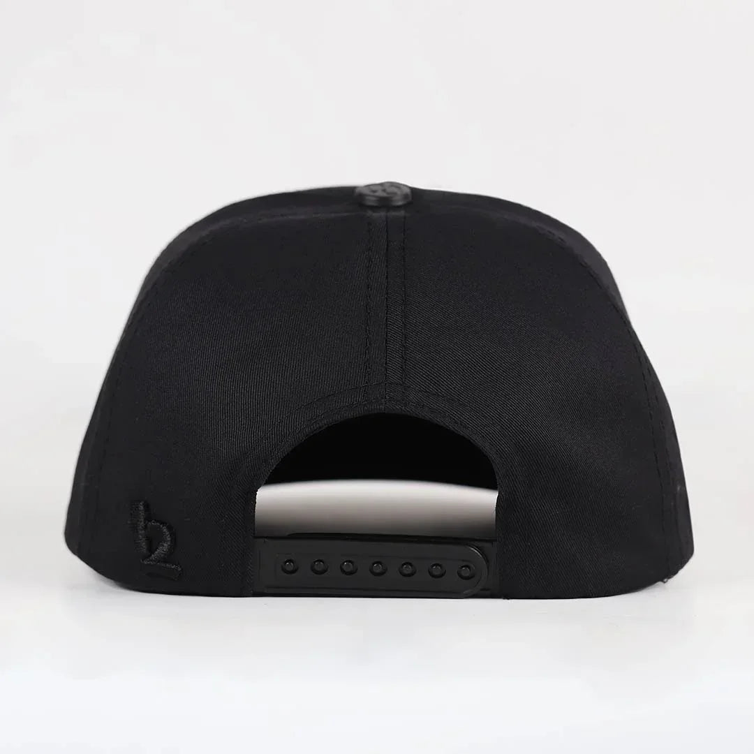 boss-logolu-beyaz-siyah-hip-hop-sapka-3668 - BlackBork